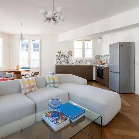 Bright And Spacious 1bdr In باريس