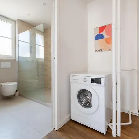 شقة Bright And Spacious 1bdr In